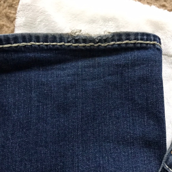 Rock Revival Jeans - Picture 4 of 4